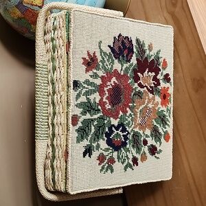 Vintage Eatons sewing basket